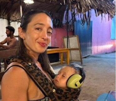 지난 1일 이스라엘 텔아비브 경전철역에서 발생한 테러 당시 온몸으로 아들을 보호해 살리고 숨진 인바르 세게브-비그더. [이스라엘 엑스 계정 캡처]